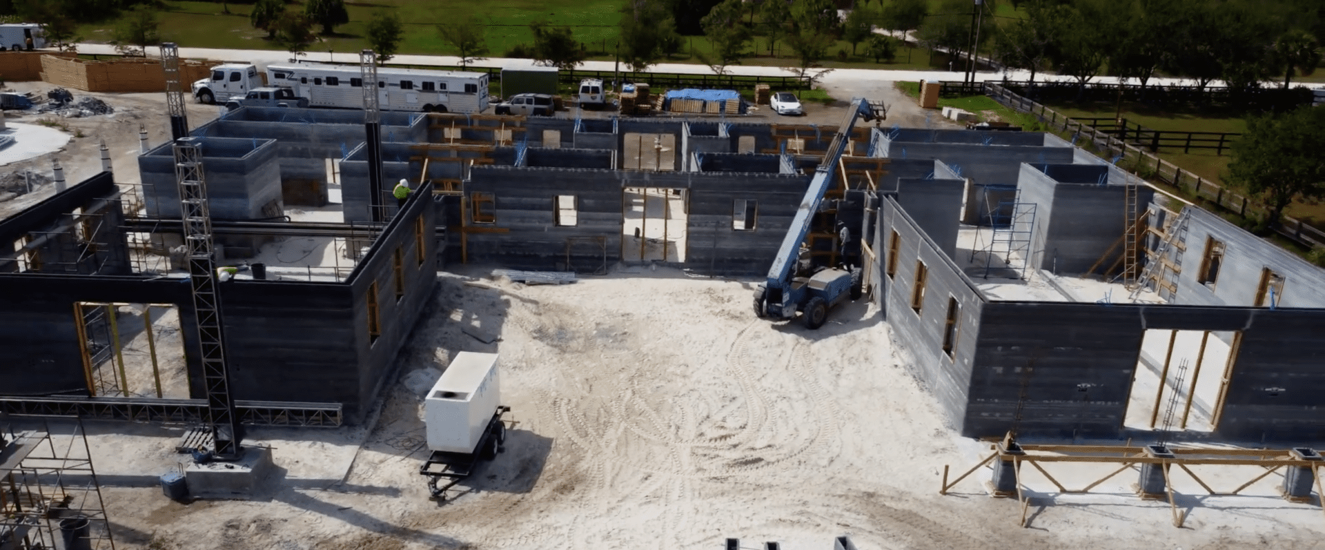 The luxury 3D printed Horse facility in Florida